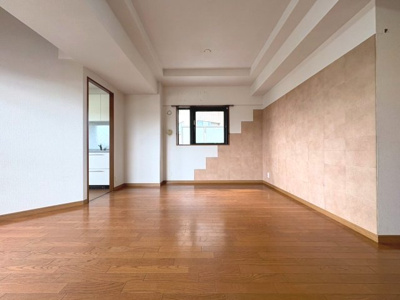 【居間・リビング】 | セラフ豊中向丘壱番館