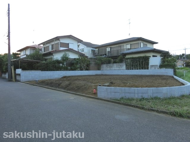 八千代台北１１丁目　売地の外観|八千代台北１１丁目　売地　建築条件なし　更地　約６１．７坪　東南道路面　東南角地
