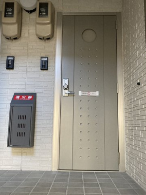 【エントランス】 | グラン ルミエール D棟