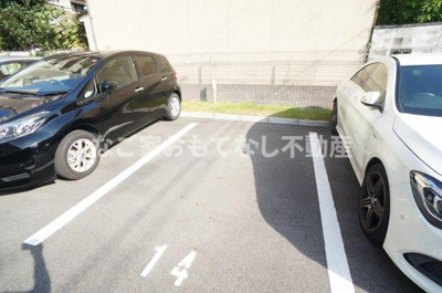 【駐車場】 | シャンブルクレール名城