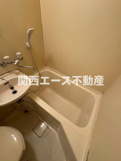 【浴室】 | エトワールヴィルーR瓜生堂