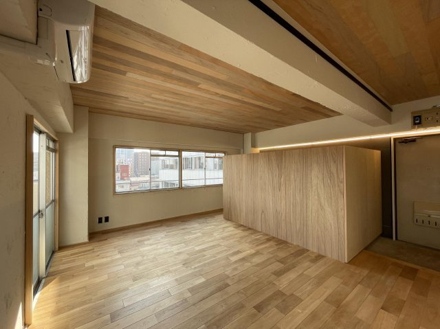 ５７４８５　チサンマンションの洋室