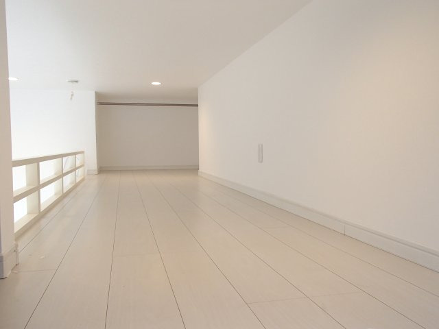 【居間・リビング】 | Valenti小阪 | ロフトです