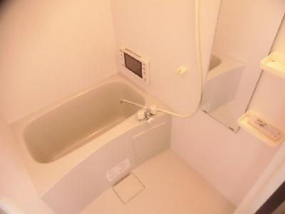 COCO三条天神川（ココ三条天神川）の浴室|浴室ＴＶ、浴室乾燥機能付