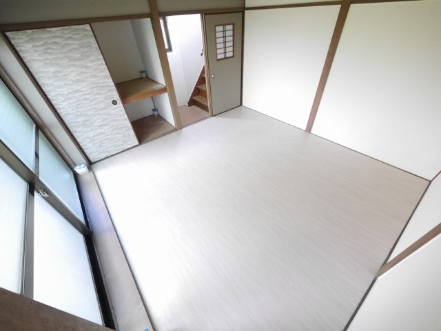 須磨区妙法寺字東谷842-10戸建の洋室