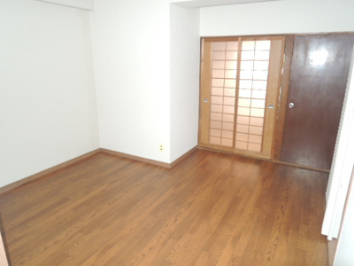 【居間・リビング】 | サンハイツ | 同マンション参考写真