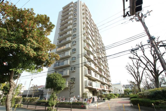 ラール関目スカイハイツの外観|・小中学校が近くお子様の通学が安心です。
・閑静な住宅街です。