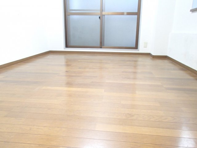 【洋室】 | グリーングラス | 洋室です
