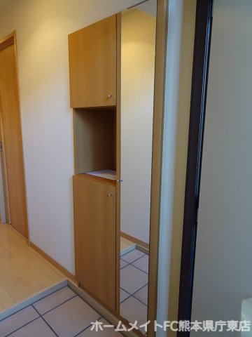 グランディールはませんⅡの玄関