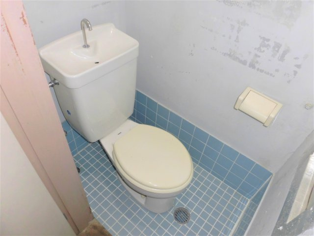 一光静里ビルのトイレ