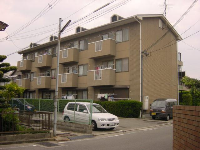 モアクレスト友