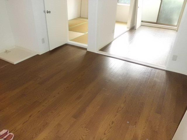 モアクレスト友の洋室