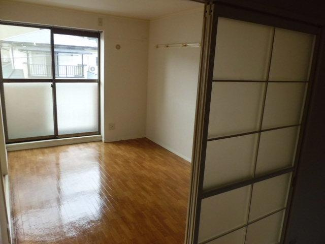 モアクレスト友の洋室
