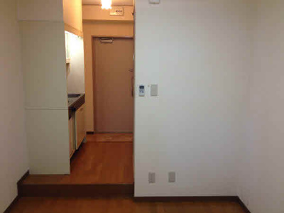 【洋室】 | カサベラ花隈