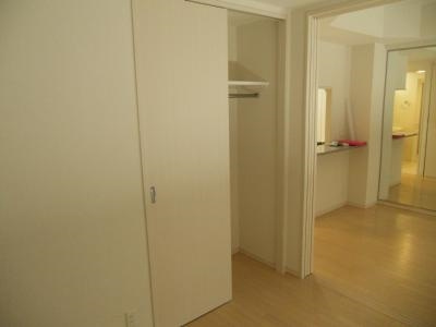 エステムプラザ京都河原町通の収納|クローゼット