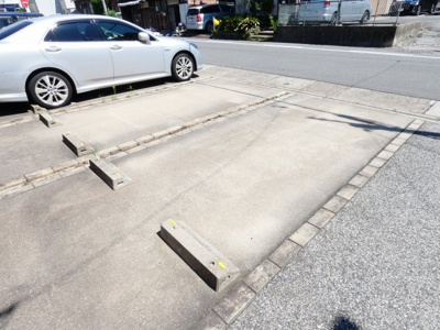 【駐車場】 | グラッセ