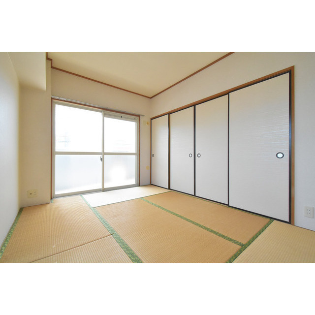 ウイング21【キャッシュバック対象物件】の和室|趣のある和室です