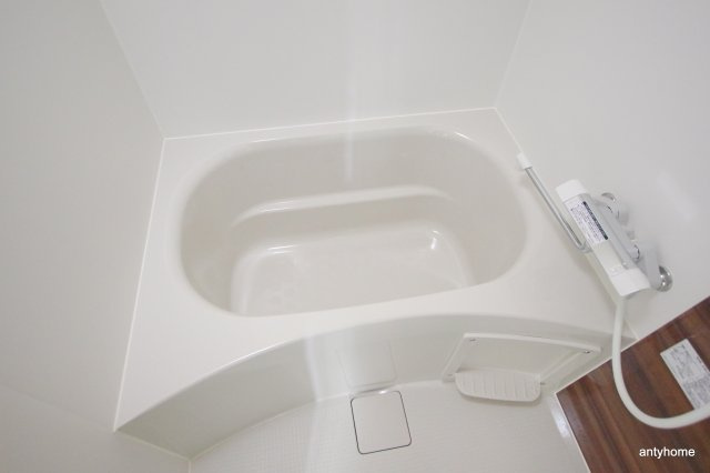 セレニテ福島プリエ 仲介手数料無料の浴室