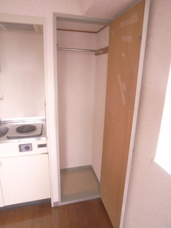 ダイナコート久留米駅前【キャッシュバック対象物件】の収納|収納スペース豊富です