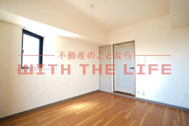 ダイナコート久留米レジックス【キャッシュバック対象物件】の居間・リビング|使いやすい居間です