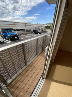 【バルコニー】 | アゼリア | イメージ(別階)