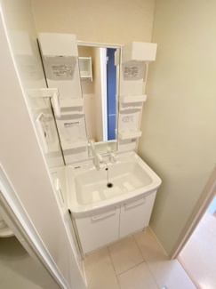 【独立洗面台】 | アゼリア