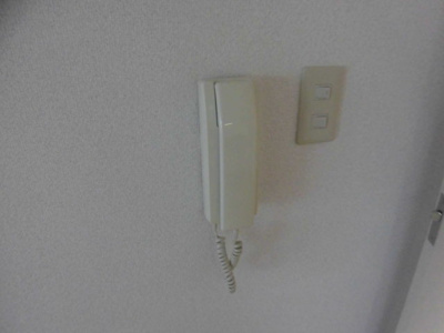 【セキュリティ】 | パレエレガンテ | 室内にインターホンがあるので突然の来客時にも安心です