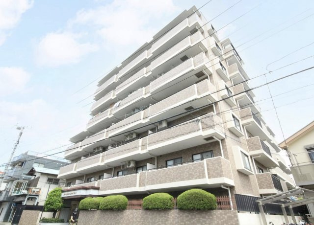 ライオンズマンション日吉第5の外観