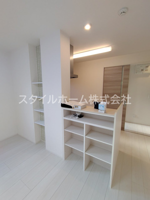 【居間・リビング】 | 花田ハイネス