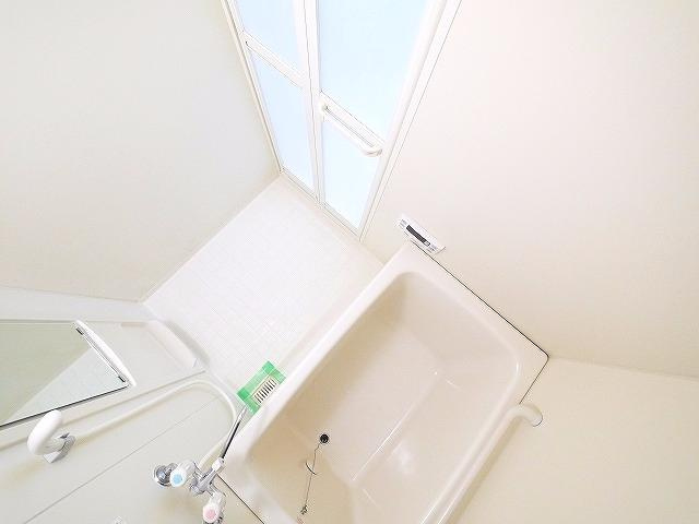 シェーヌ生駒の浴室|きれいなお風呂です