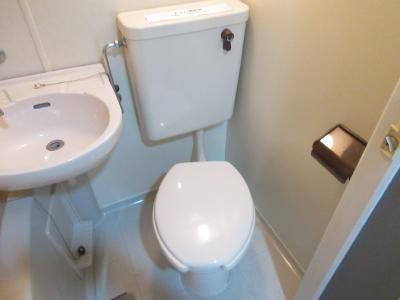 朝日プラザ鴨川Ⅱのトイレ