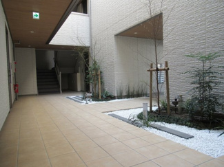 【ロビー】 | 建物の内部です