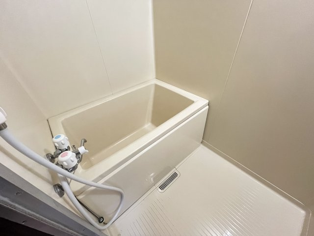 ハイツジュピターの浴室