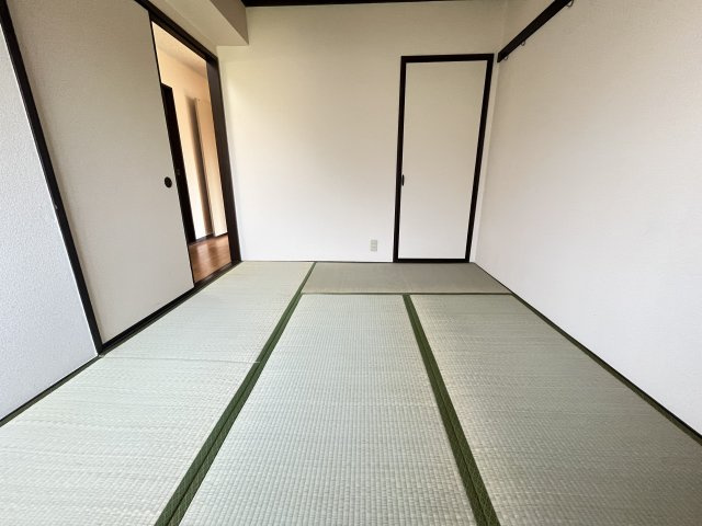 ハイツジュピターの和室