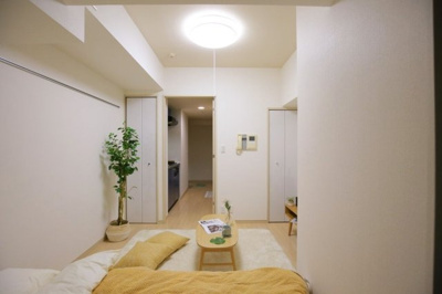 【洋室】 | ガラ・グランディ日本橋 | ※家具・小物はイメージです