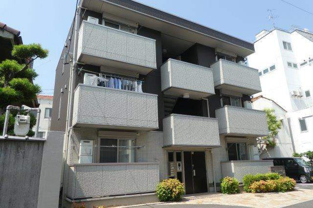 倉敷市阿知３丁目のアパートの外観