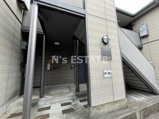 【エントランス】 | シャーメゾン上沢