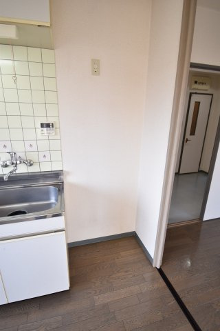 ラセーヌNの内装|冷蔵庫が置けます