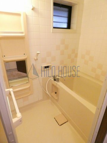 セジュール1の浴室