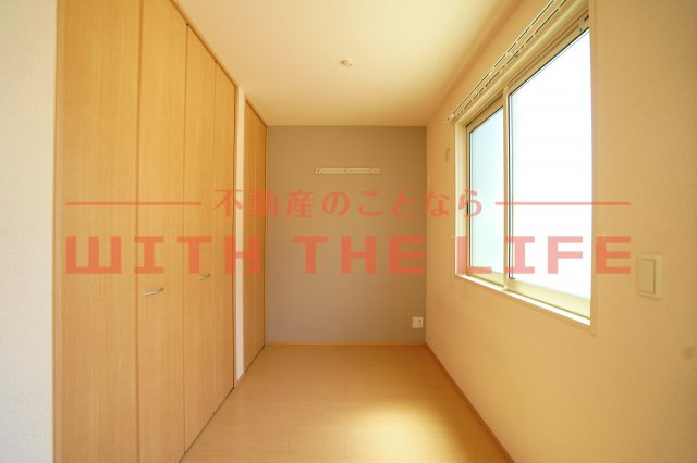 セジュール合川南の洋室|落ち着いた色調の洋室です