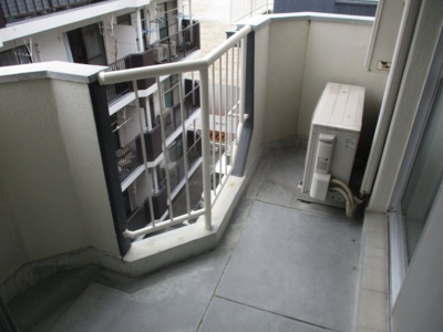 【バルコニー】 | メゾンビトロ1