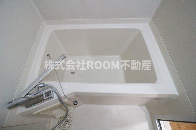 メゾンド都原の浴室|コンパクトで使いやすいお風呂です