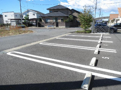 【駐車場】 | サンライズＡ・Ｂ | 駐車場
積水ハウスのシャーメゾン