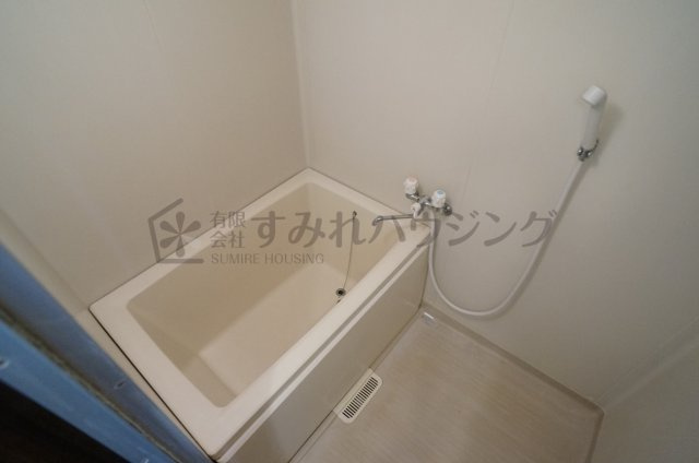 マサゴハイツ7の浴室