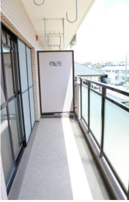 【バルコニー】