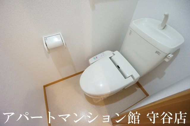 ヴェルサン・カメリアⅡのトイレ