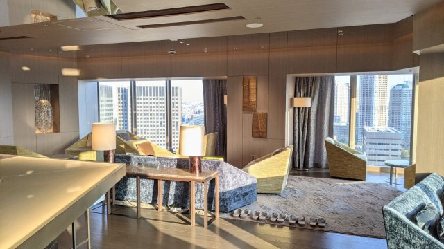 ブリリアザタワー東京八重洲アベニューのその他共用部分|共用のスカイラウンジ