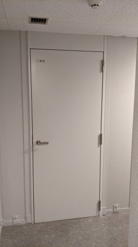 ブリリアザタワー東京八重洲アベニューのその他共用部分|各階にあるごみステーション