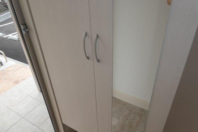 ヴェラビスタの収納|シューズボックス