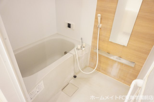 熊本市東区新外４丁目のアパートの浴室